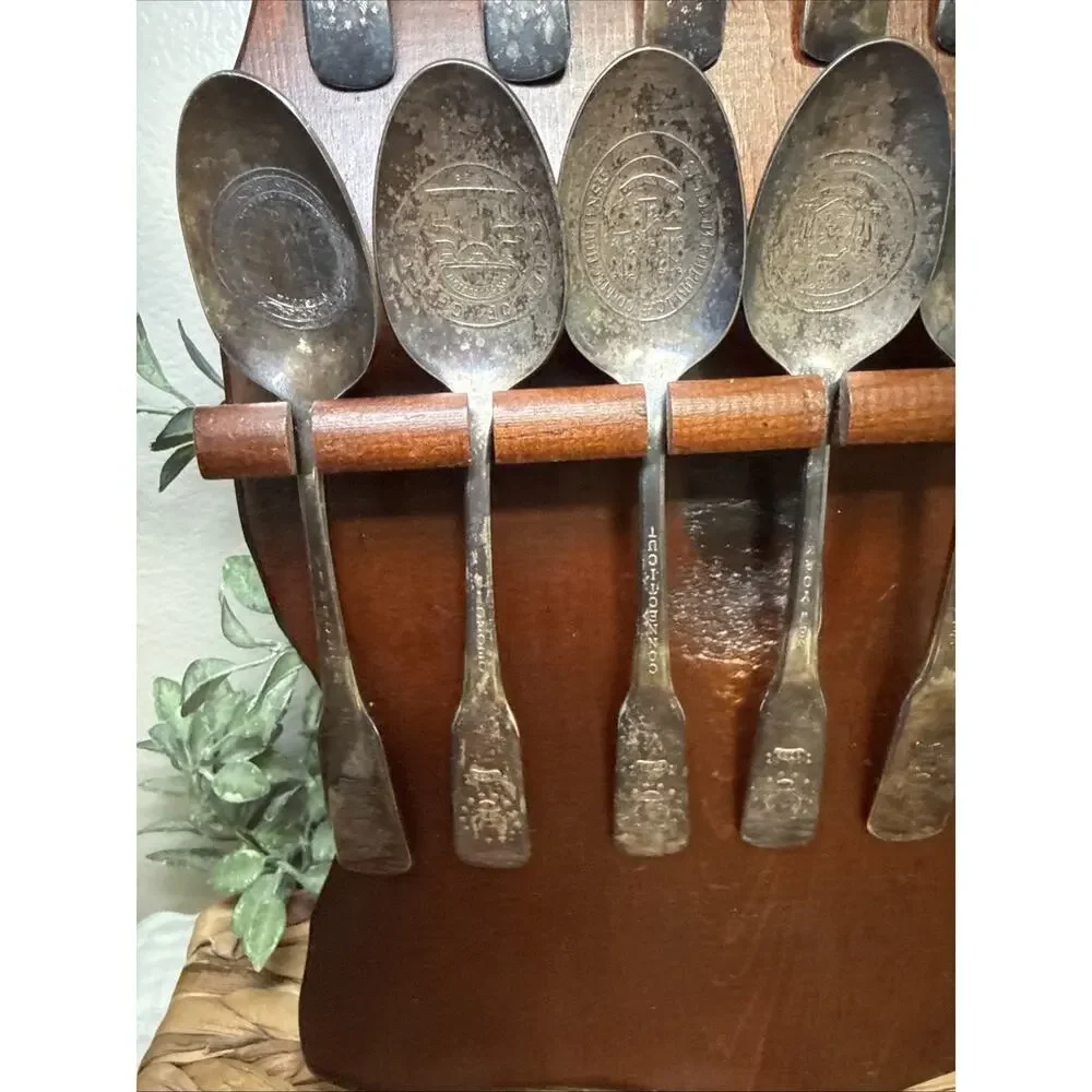 13 Bicentennial Original Colonies Silverplate Collector Spoons w Wood Rack Vtg